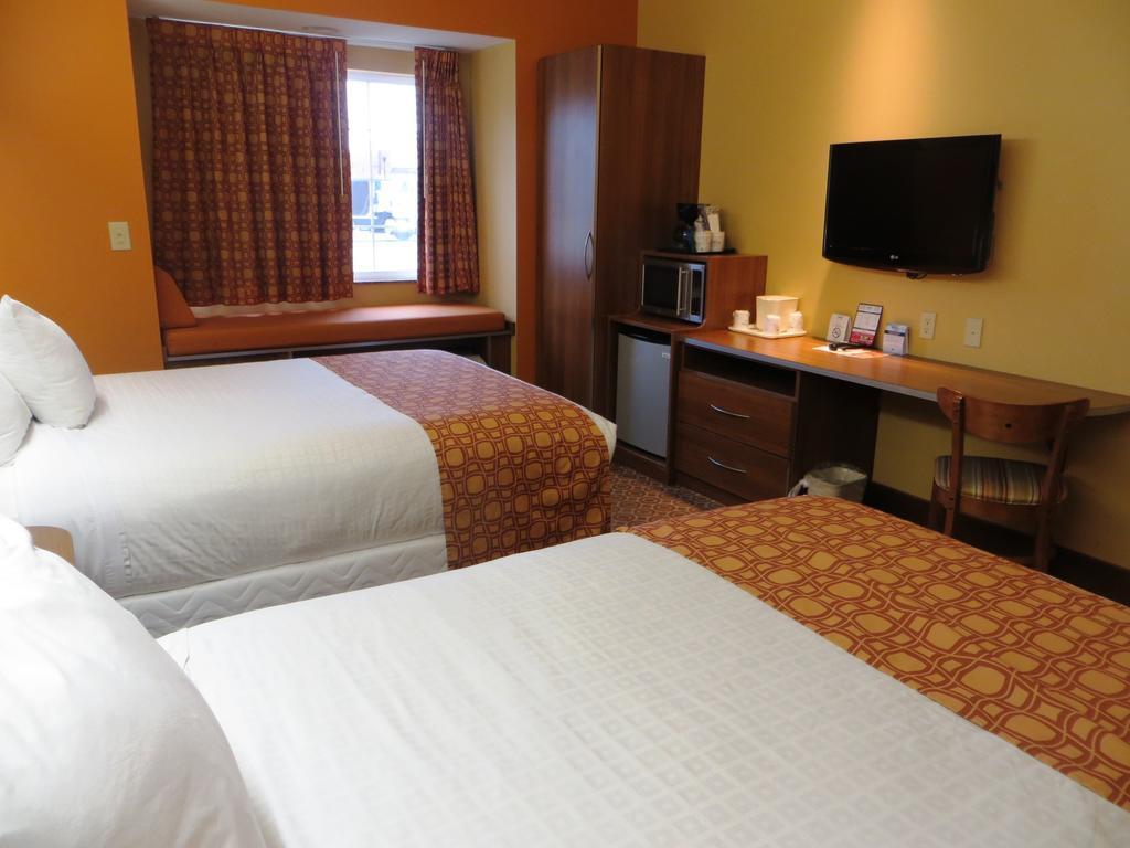 Microtel By Wyndham South Bend Notre Dame University חדר תמונה